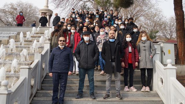Aksarayda dereceye giren 60 öğrenci Konyayı gezdi
