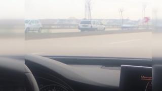 Ters şeritten giden otomobil tehlikeye neden oldu