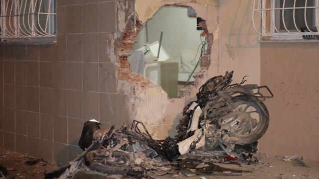 İzmirde hırsızlık kovalamacası: 1 ölü, 2 yaralı