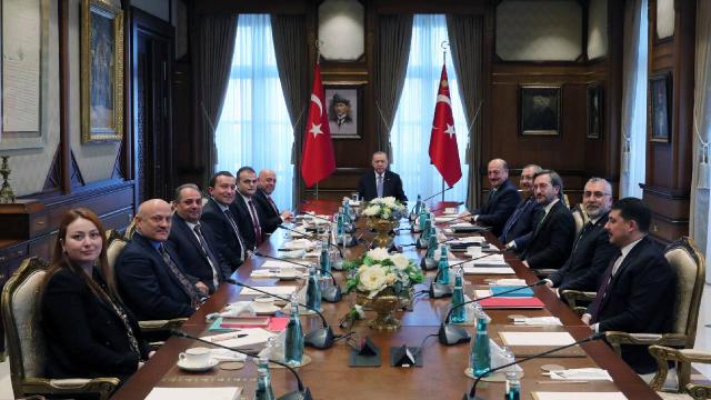 Cumhurbaşkanı Erdoğan, Hak-İş heyetini kabul etti