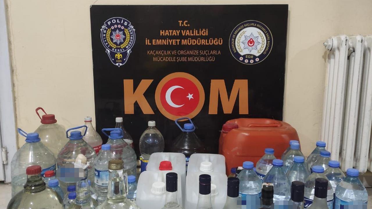 Hatay'da sahte içki ve kaçakçılık operasyonunda 4 kişi yakalandı