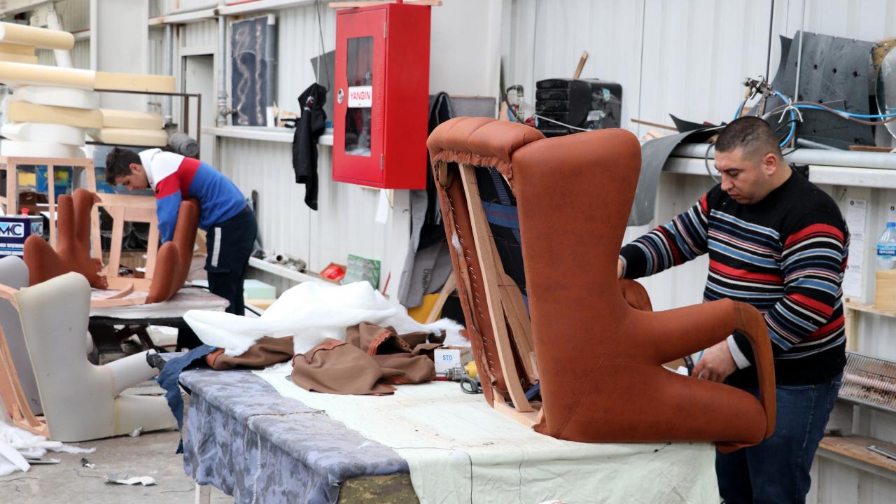 Hataylı mobilyacıların üretim kapasitesini her geçen gün artırdıklarını dile getiren Doğru, şöyle konuştu: