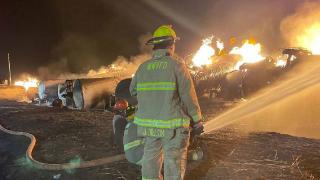 ABD'de kimyasal madde yüklü trende yangın