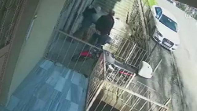 Balkondan düşen 5 yaşındaki çocuk yaralandı