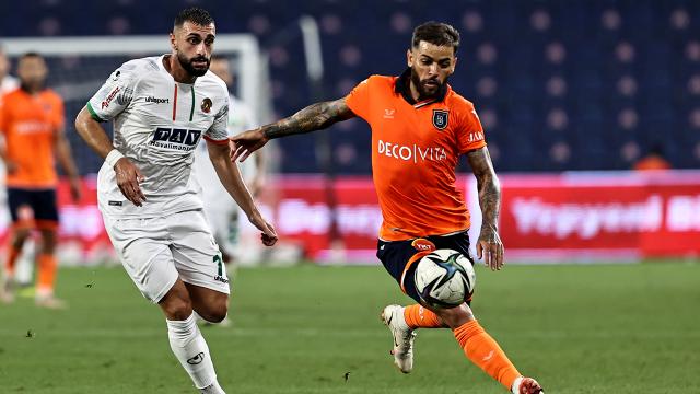Başakşehir Alanyaspora konuk olacak