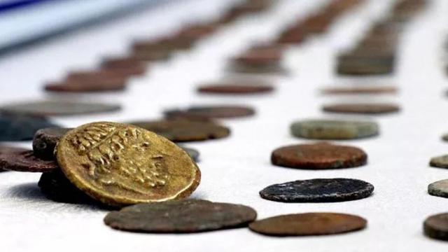 Batmanda 825 adet sikke ele geçirildi