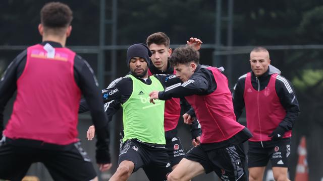 Beşiktaşta Rizespor maçının kamp kadrosu açıklandı