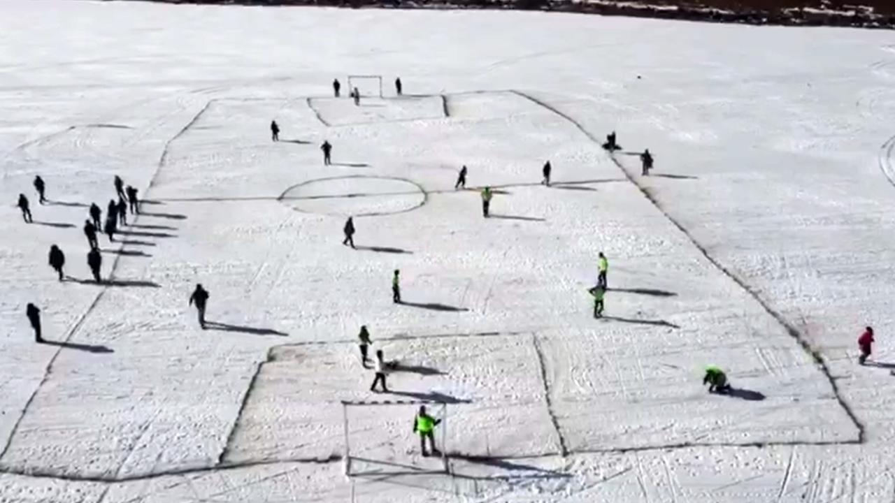 Maç sonrası köfte ve çorba ikramı