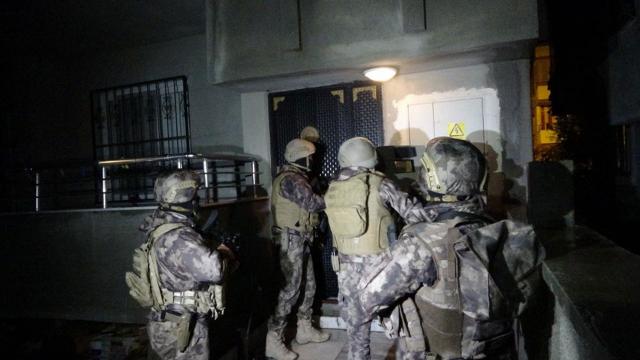 Mersinde DEAŞ şüphelilerine "Pençe-2" operasyonu: 20 gözaltı kararı