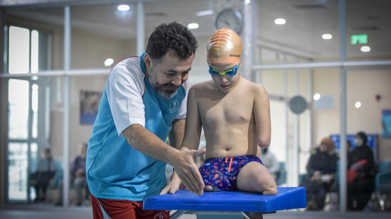 "1,5-2 yıl sonra yarışma hakkını elde edecek"