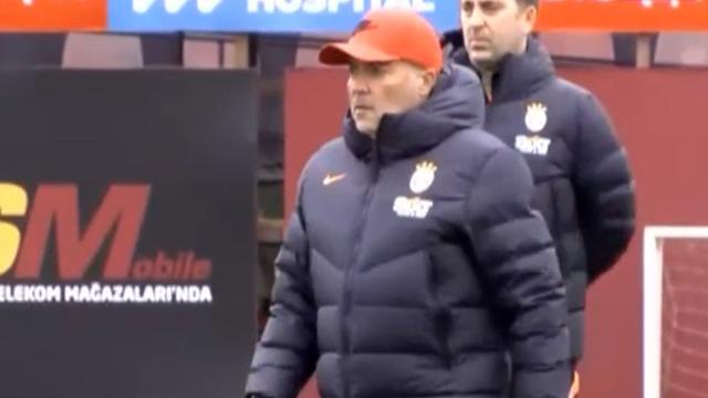 Domenec Torrent Galatasarayda işbaşı yaptı