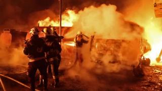 İdlib'de akaryakıt istasyonunda yangın