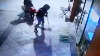 Kuyumcudan çaldıkları altınlar imitasyon çıktı