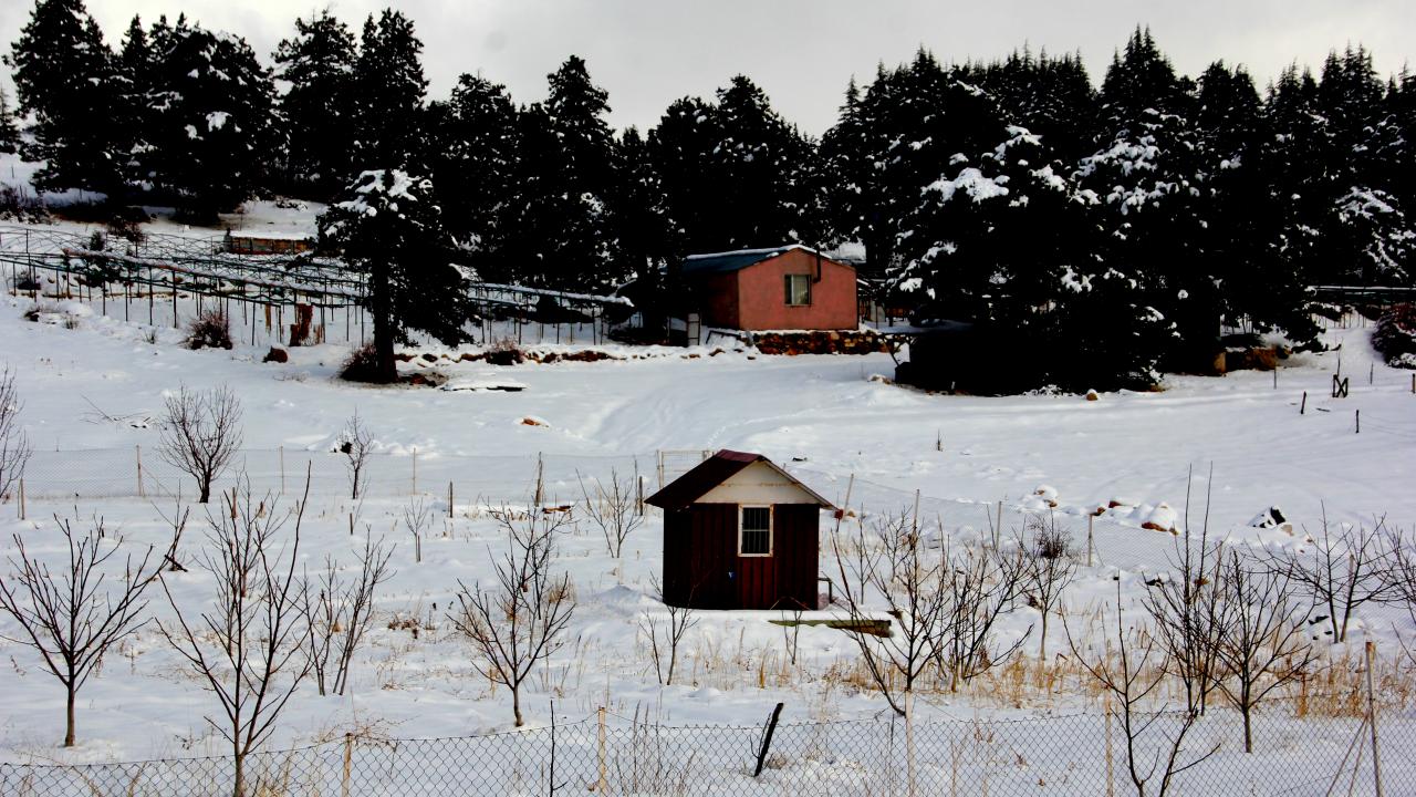 Mersin'in yüksek kesimleri kar yağışı