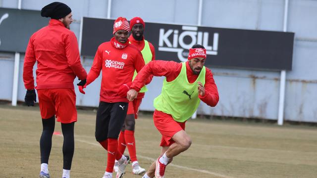 Sivasspor, Trabzonspor, Göztepe ve Fenerbahçe maçlarına odaklandı
