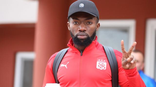 Sivassporda Azubuike ile yollar ayrıldı