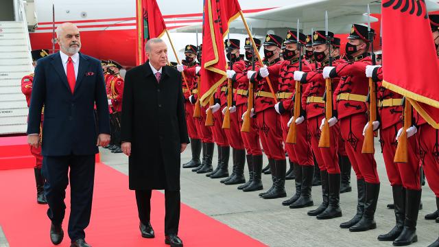Cumhurbaşkanı Erdoğan Arnavutluk'ta - Son Dakika Haberleri