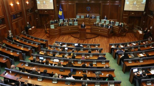 Sırbistandaki referandumun Kosovada da yapılabilmesini engelleyen karar onaylandı