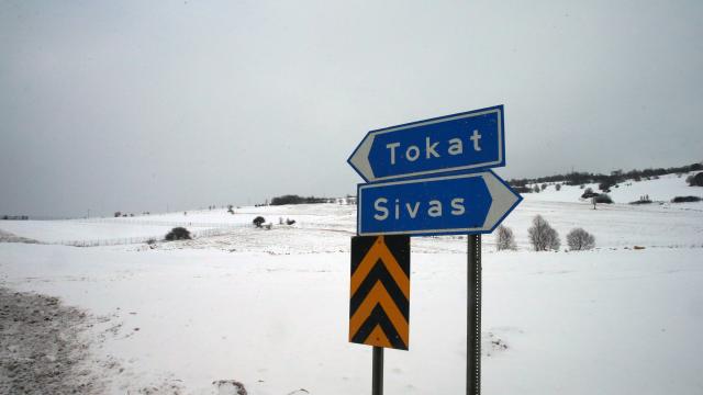 Tokatta kar yağışı