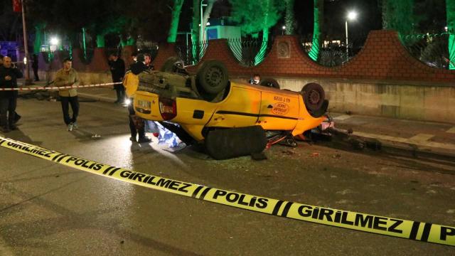 Şanlıurfada trafik kazası: 1 ölü, 6 yaralı