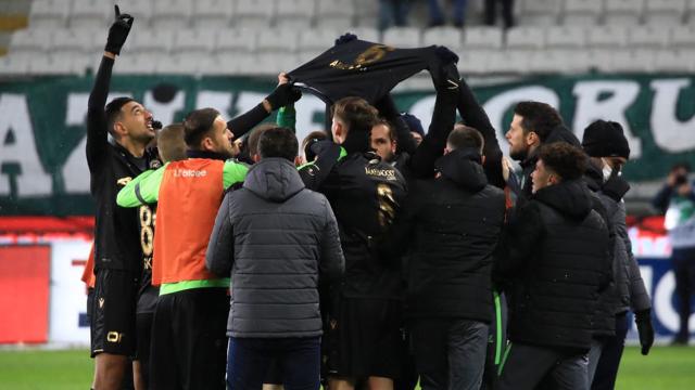 Konyaspor zirve takibini sürdürdü