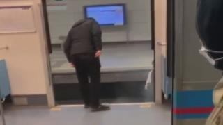 İstanbul'da tramvaydan çıkan duman paniğe neden oldu