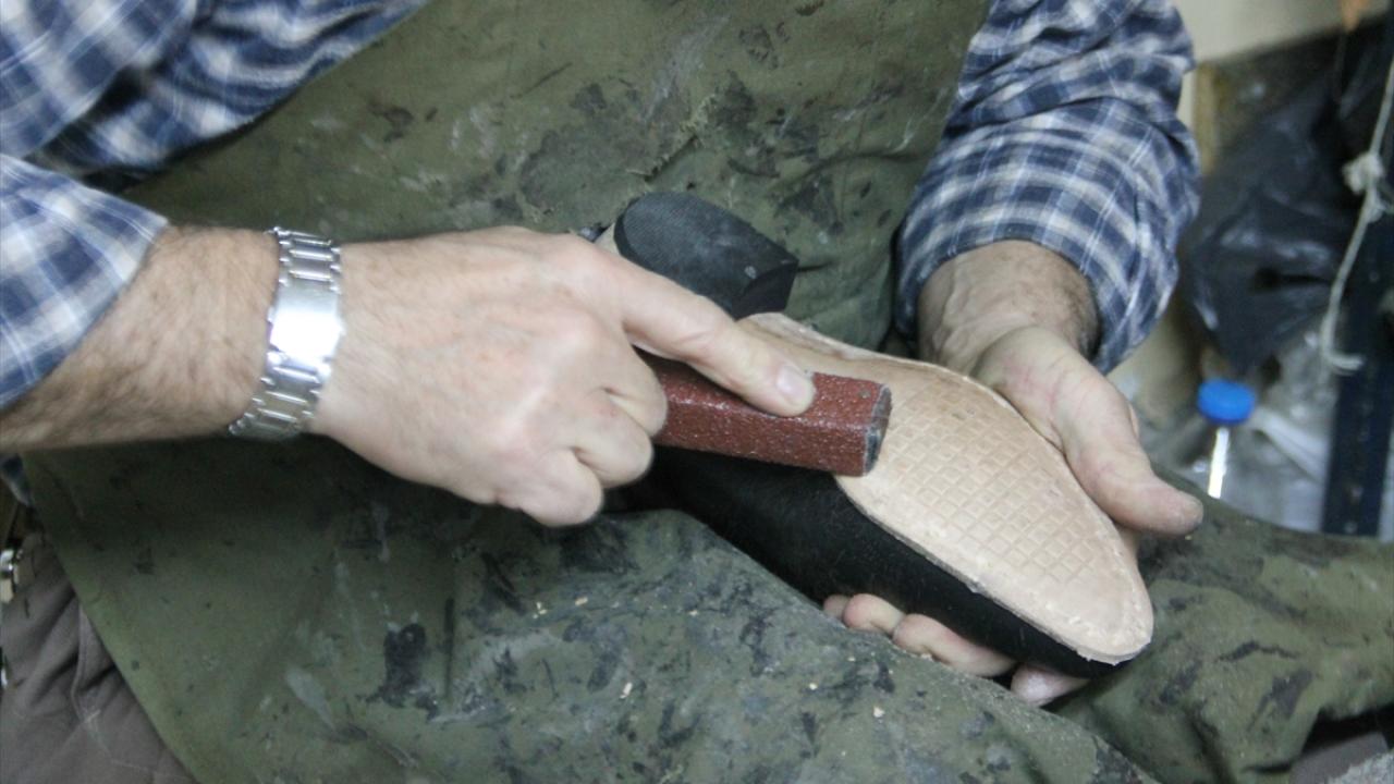 "Yeni nesil çıkarlar tahta çiviyi bilmiyor"