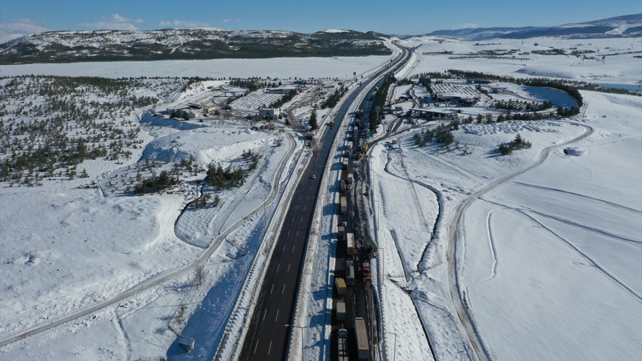 "Şu an itibarıyla otoyolu tamamen ulaşıma açtık"