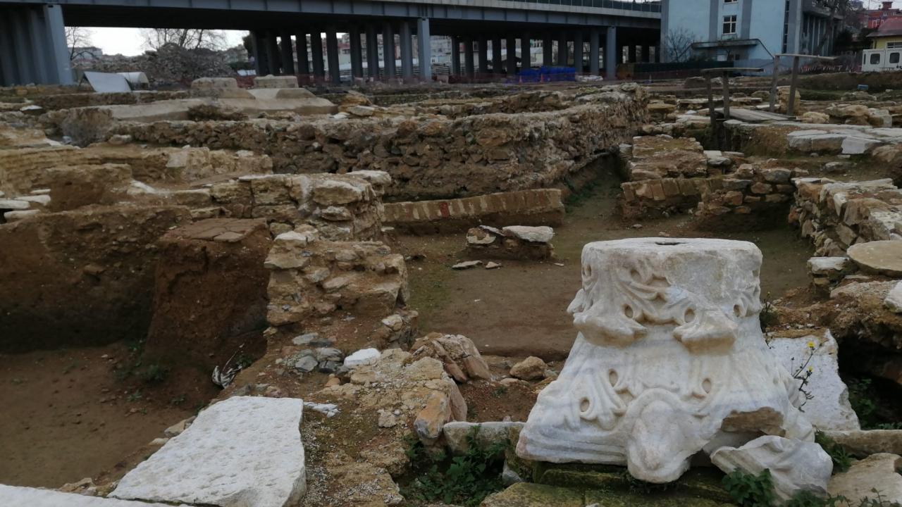 “Yaklaşık 4 yıllık bu zaman diliminde 70 dönümlük bir alanın kazı çalışmalarını tamamladık”