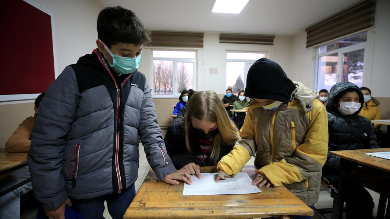 9 farklı konu olacak