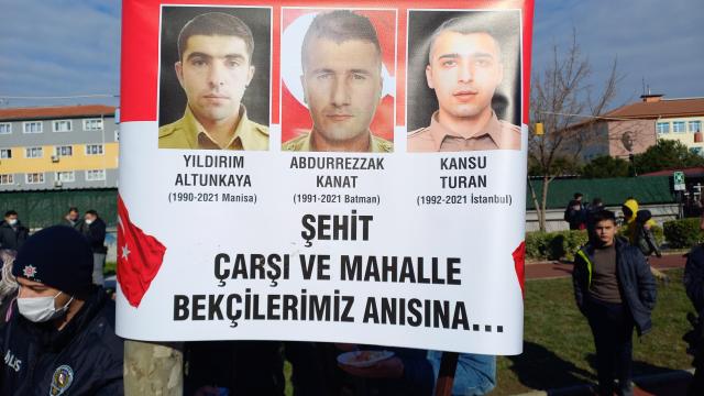 Manisada bekçiler, şehitler anısına pilav dağıttı