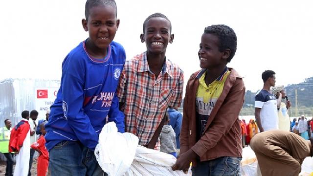 Türkiyeden Somaliye ücretsiz sağlık desteği