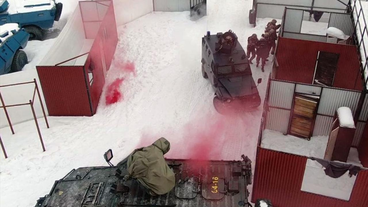 Tatbikatları nefes kesiyor