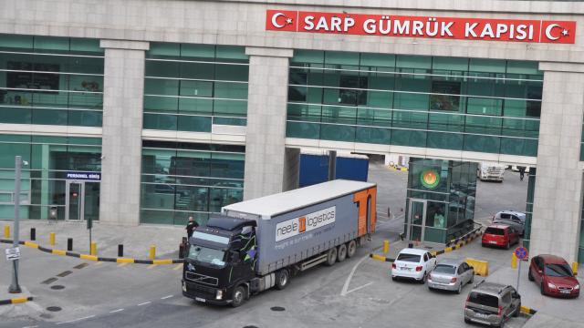 Sarp Sınır Kapısında kaçakçılığa göz açtırılmıyor