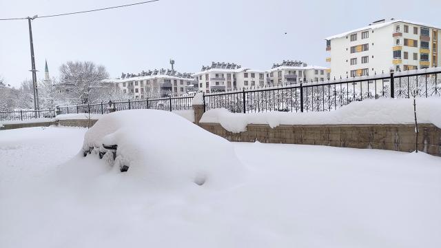 17 ilde engelli ve hamile olan kamu çalışanlarına idari izin