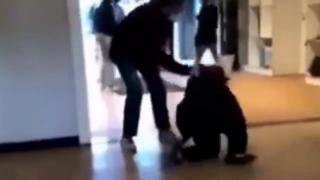 Belçika'da kavga eden öğrencisini yere fırlatan öğretmene tepki yağdı