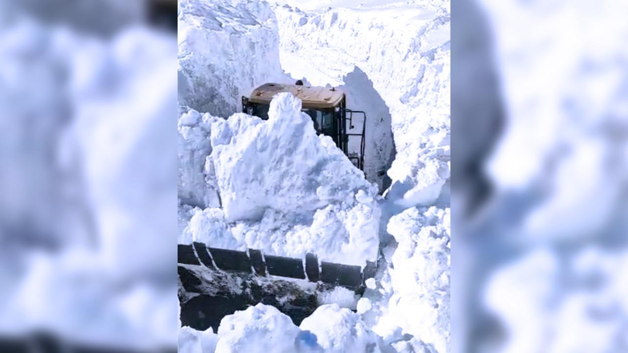 Van'da geçen hafta açılan yol çığla yeniden kapandı