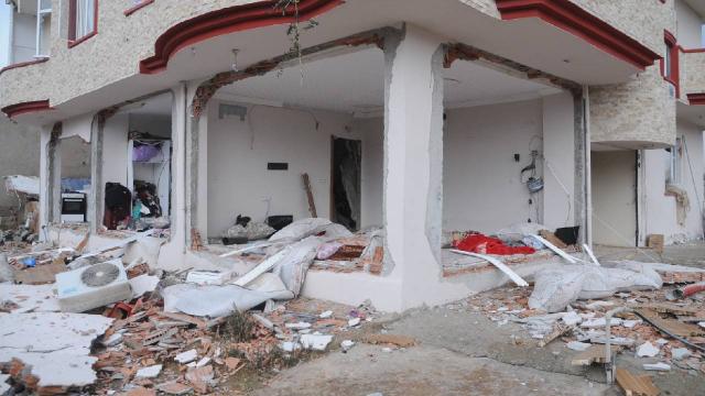 Şırnakta iki katlı evde patlama: 3 yaralı