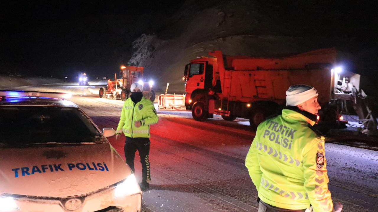Sürücüler sık sık hava durumuna karşı bilgilendiriliyor