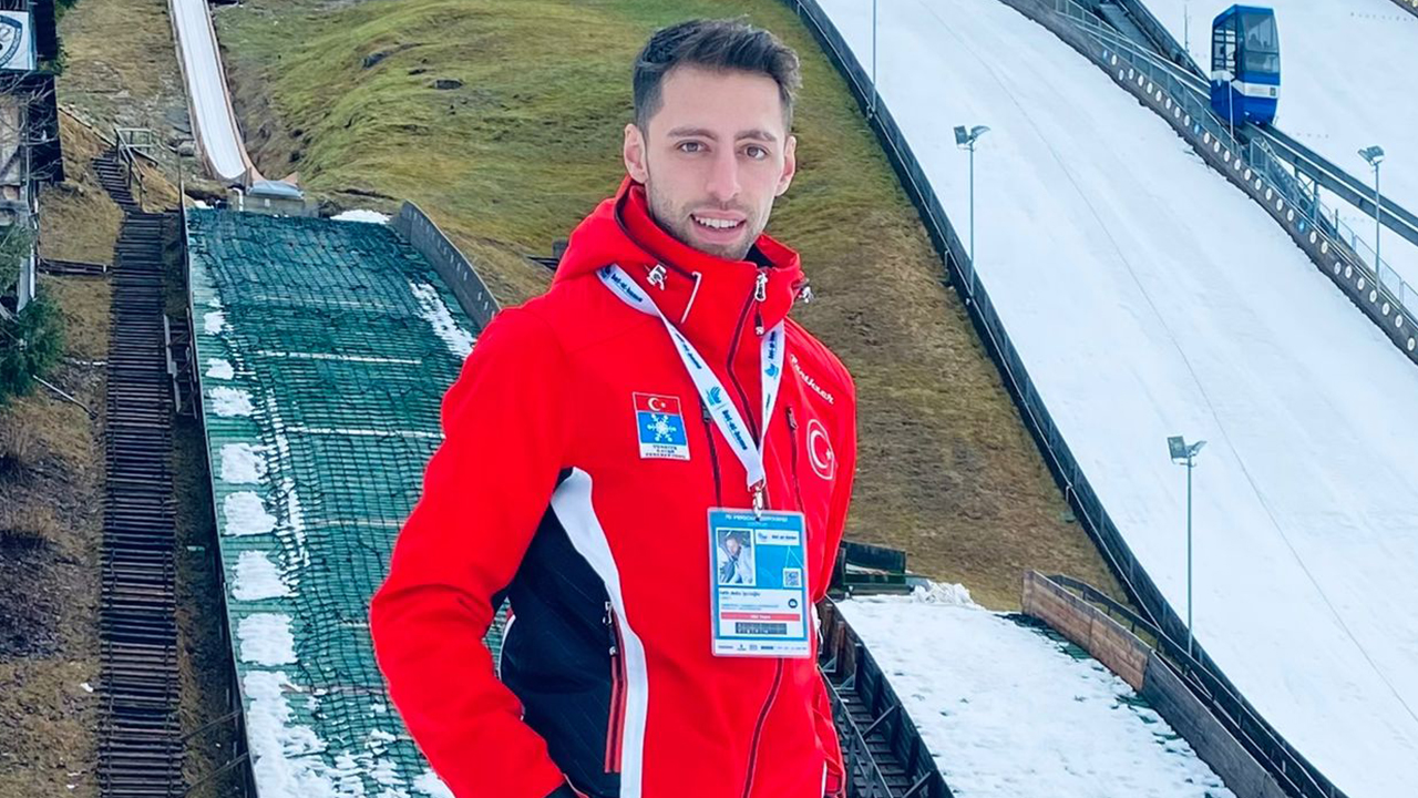 Fatih Arda İpçioğlu / Kayakla Atlama-Normal Tepe-Büyük Tepe