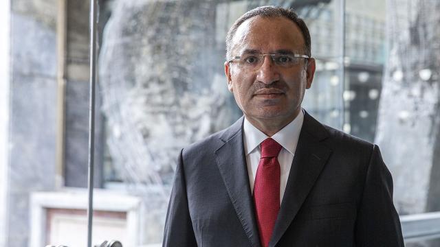Adalet Bakanlığına Bekir Bozdağ atandı