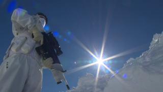 Metrelerce kar altında vatan nöbeti