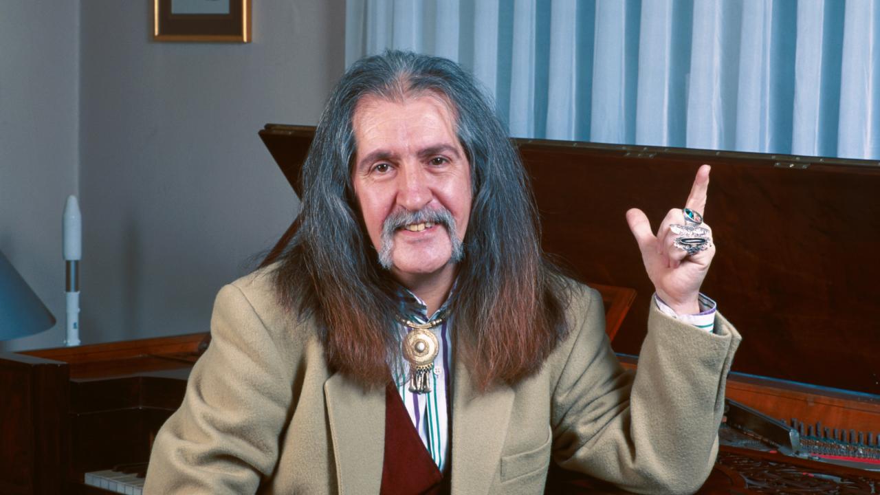 "Ben düşüncelerimi bu dünyaya aktarmak için geldiğime inanıyorum"