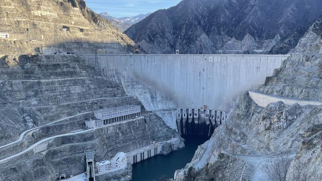 &quot;Çoruhun gerdanlıklarından&quot; ekonomiye 2,6 milyar liralık katkı