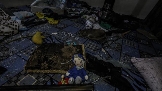 ABDnin İdlibdeki operasyonu: Çocuklarımı benden alıp ellerimi bağladılar