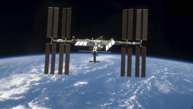 SpaceX, Uluslararası Uzay İstasyonuna 25inci görevini gerçekleştirdi