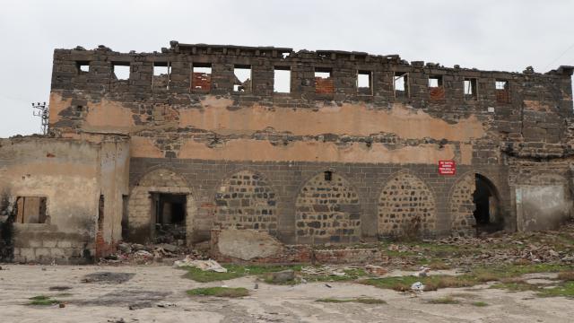 Diyarbakırda 500 yıllık kilise restore edilecek