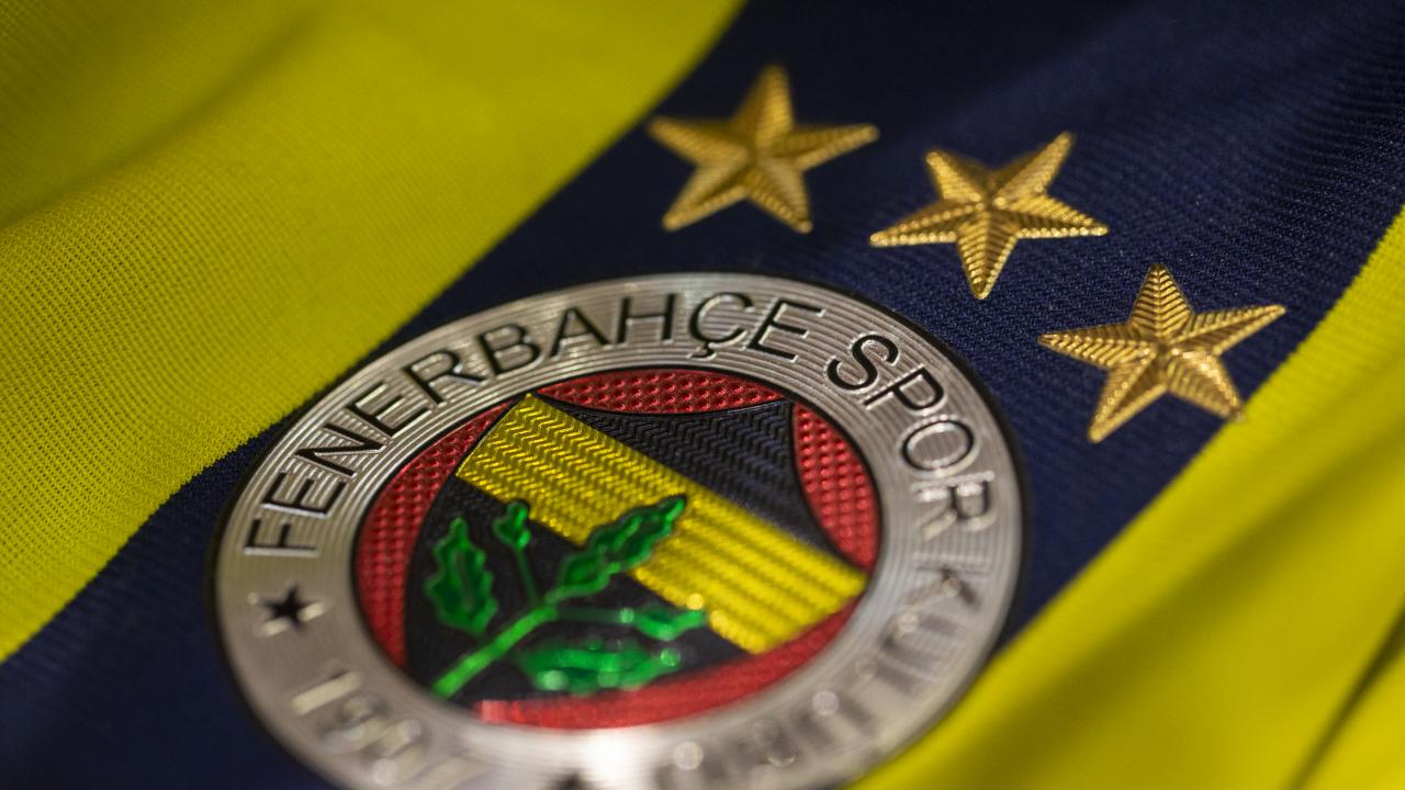 <b>Fenerbahçe<b>