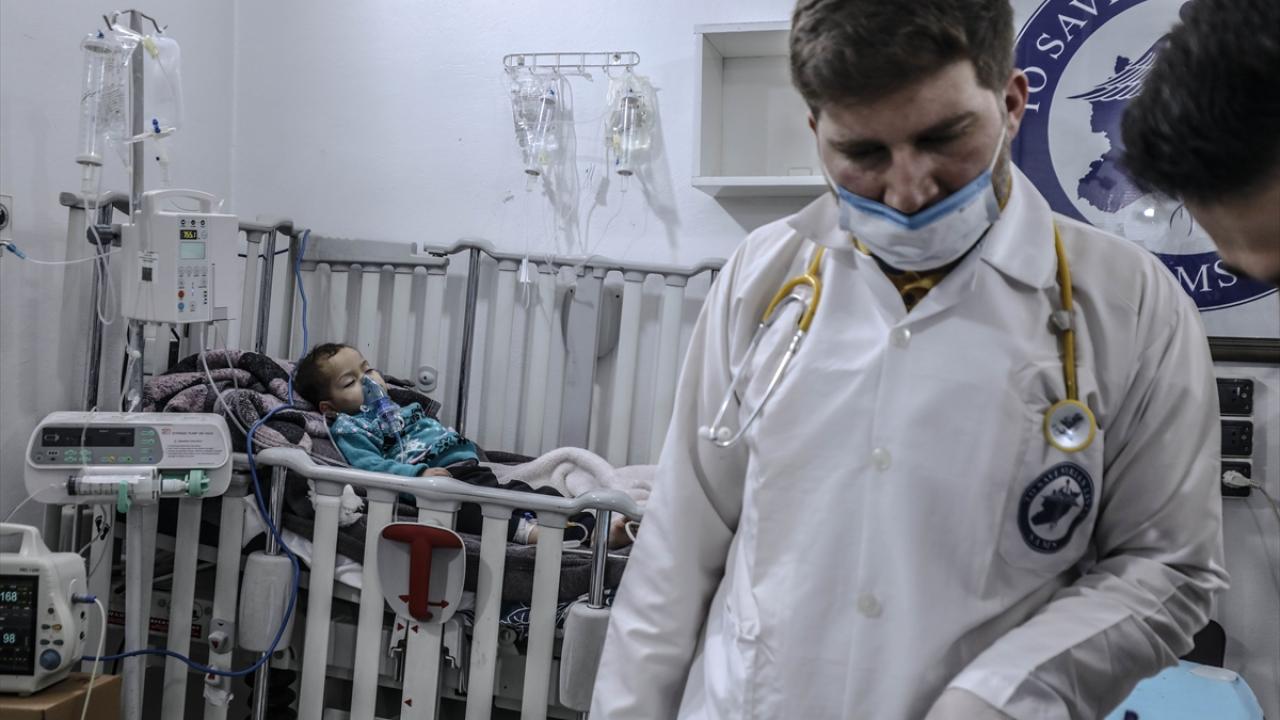 Çöpten toplanarak yakılan atıklar çocukları hasta ediyor