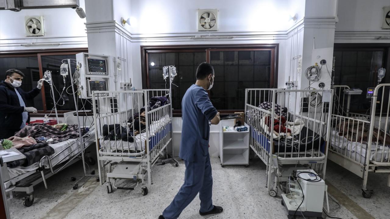 "Çocukları tedavi edecek hastane bulamıyoruz"